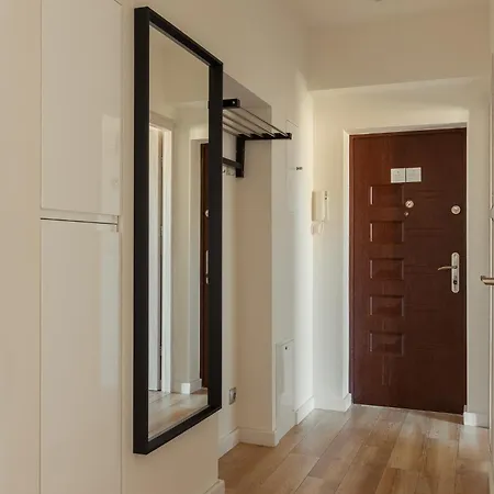 Cozy With Balcony Near Old Town By Rent Like Gdańsk