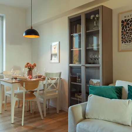 Cozy With Balcony Near Old Town By Rent Like * Gdańsk